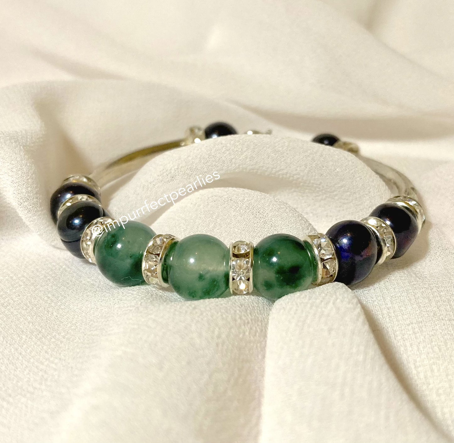 Freshwater White pearls with faux jade for adults