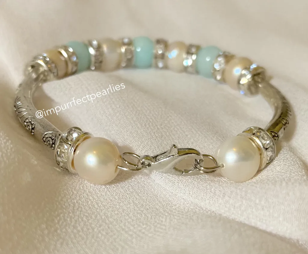 Freshwater White pearls with faux aquamarine for adults