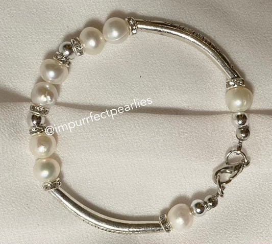 Fresh water white Pearls Design 1